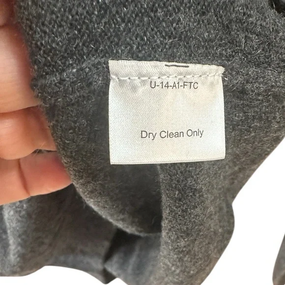 Joseph Abound Dark Charcoal Grey V Neck 100% Cashmere Sweater Size L- NWT